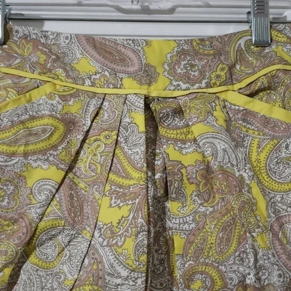H&M Yellow Paisley Skirt - Picture 4 of 6